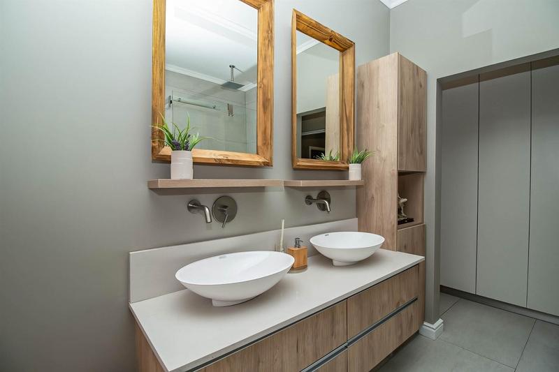 3 Bedroom Property for Sale in Tergniet Western Cape